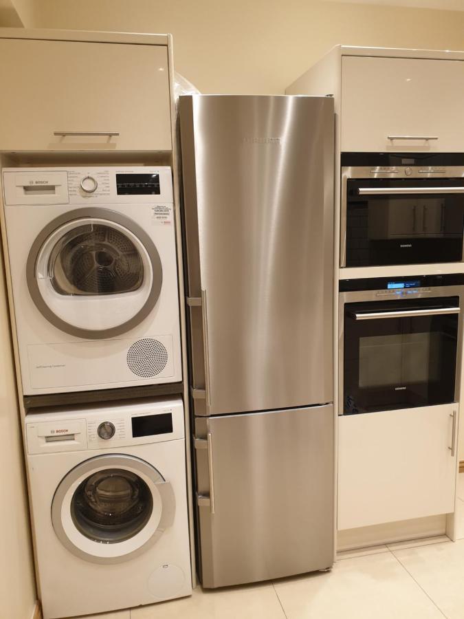 London Luxury Apartments 5 Min Walk From Ilford Station, With Free Parking Free Wifi Екстер'єр фото