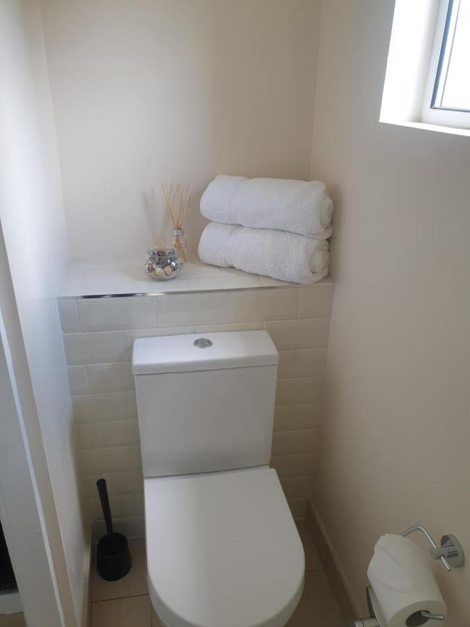 London Luxury Apartments 5 Min Walk From Ilford Station, With Free Parking Free Wifi Екстер'єр фото